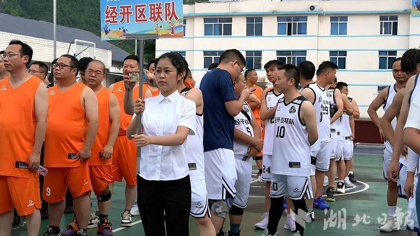 lvIvM, 比赛, AA lvIvM, 比赛, AA