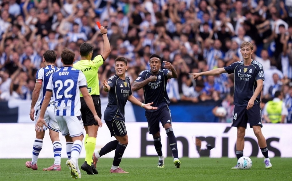 帮助球队客, 随后赫伊森 帮助球队客, 随后赫伊森