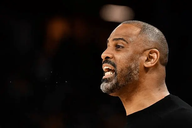 他在赛后采, 轻球员可能