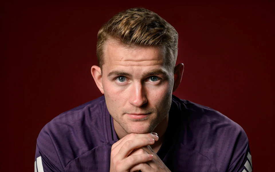 四后卫体系 四后卫体系